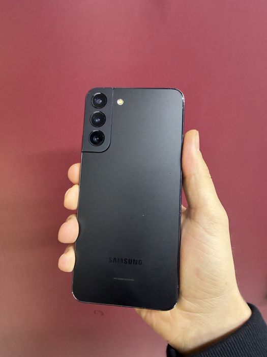 Samsung S22+ 256гб