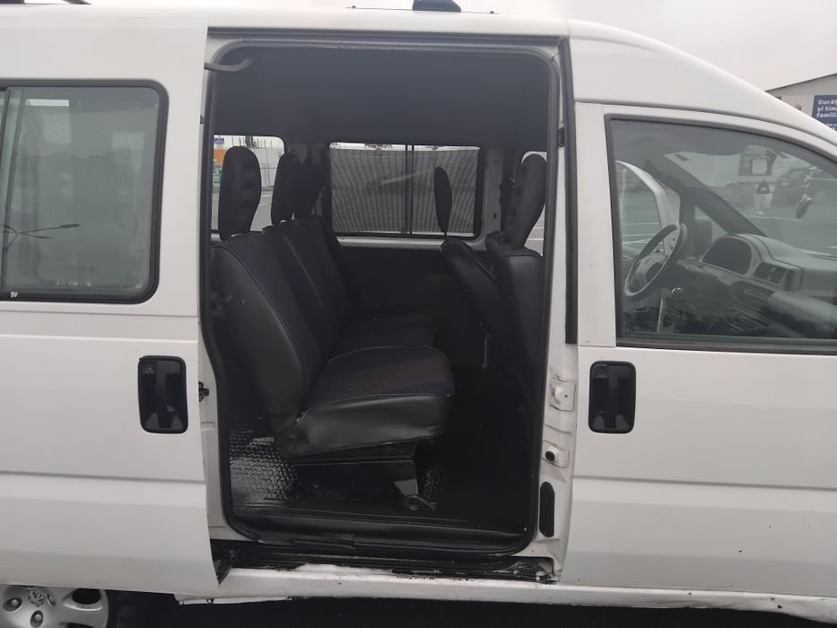 Vand pejo expert .an 2004 motor 2 liti hdi