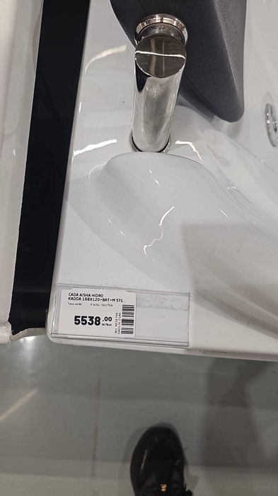 Cadă hidromasaj