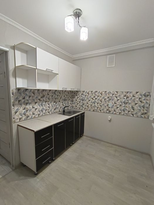 Продам 1,5 на КШТ