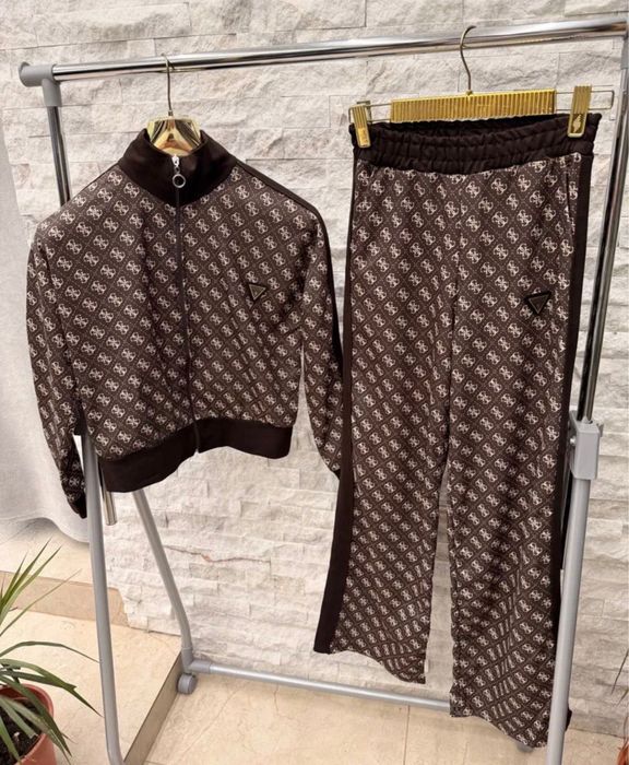 Compleu 150 de lei s l xl