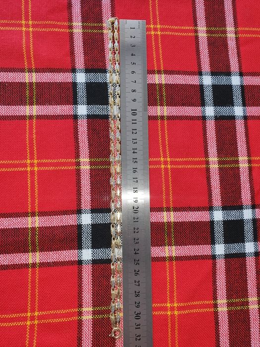 Златен синджир версаче