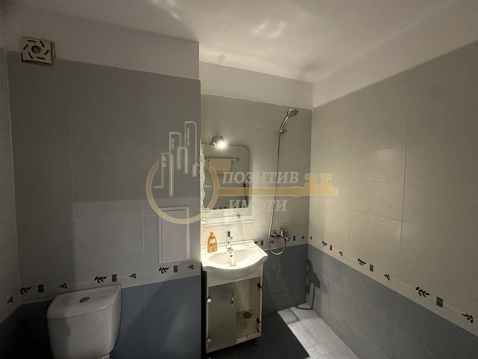 Дава се под наем Тристаен апартамент в София, Стрелбище - 112 кв.м за 797.64 € - Снимка #9