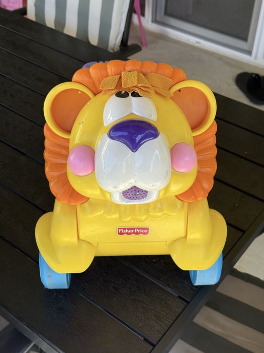 Fisher Price Проходилка Лъвче 2 в 1