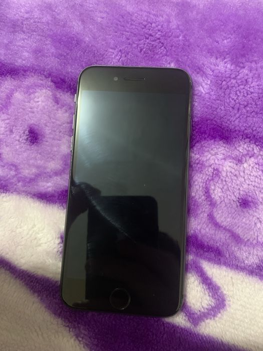 Vand iphone 8 ! Stare impecabila !