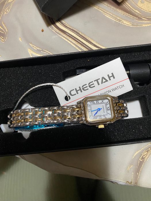 Стилен дамски часовник