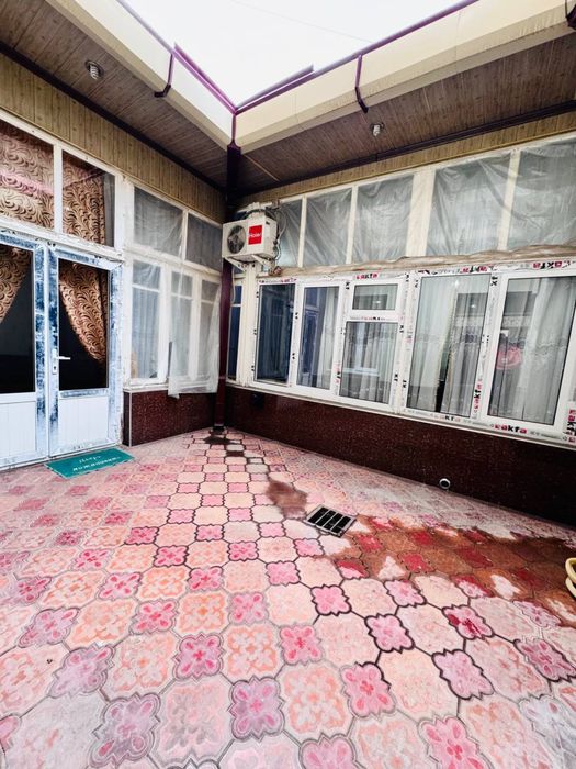 Бульвар. Сдаётся 3х комнатная . IDEAL гостиница