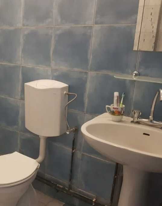 Дава се под наем Двустаен апартамент в Бургас, Изгрев - 65 кв.м за 219.3 € - Снимка #3