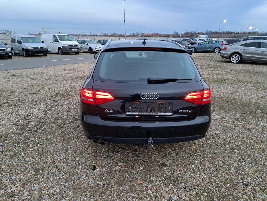 Vand audi  a4 b8 2.0 tdi 143 cp