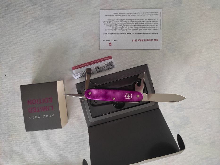 Ножове Victorinox limited