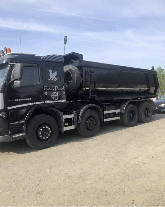 Autobasculanta VOLVO