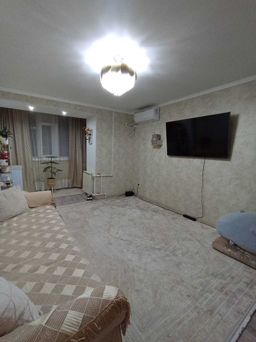 Продам 3комн кв 8мкр