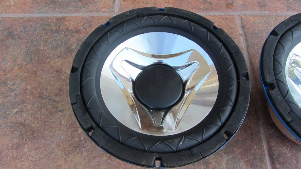 Difuzoare 250w adevarati excelente calitate