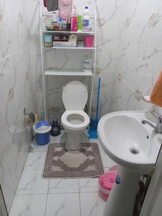 SERGILI SUPUTNIKDA 1 etaj uy sotiladi