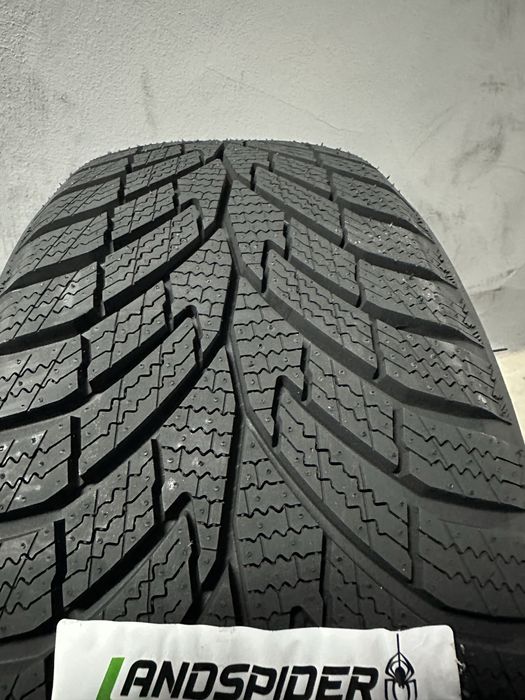 Нови Зимни Гуми LANDSPIDER SNOWTRAXX H/P 195/45R16 84V XL БОРД 1954516