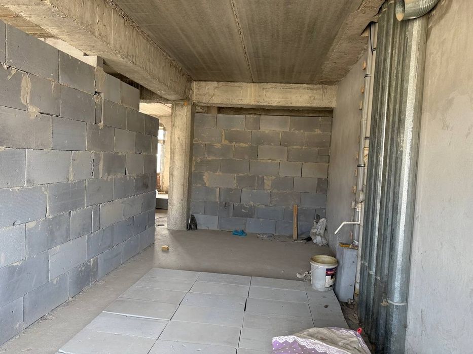 Продаётся своя квартира (коробка)