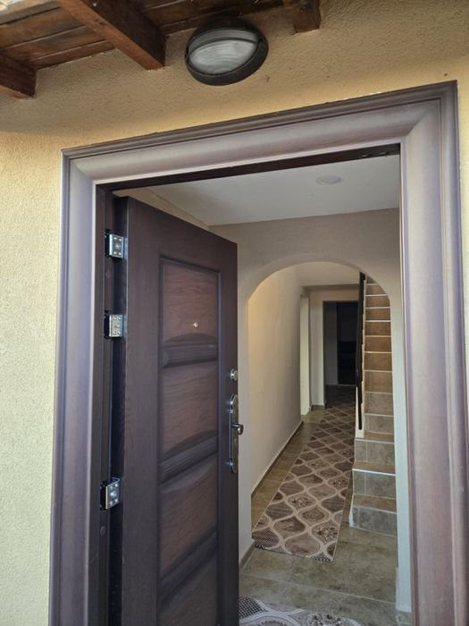 Продава се Къща в Ловеч, Младост - 230 кв.м за 2131 €/кв.м - Снимка #16