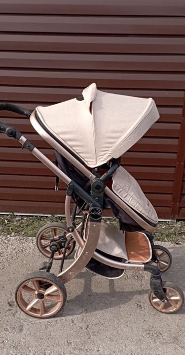Продам коляску в хорошем состоянии