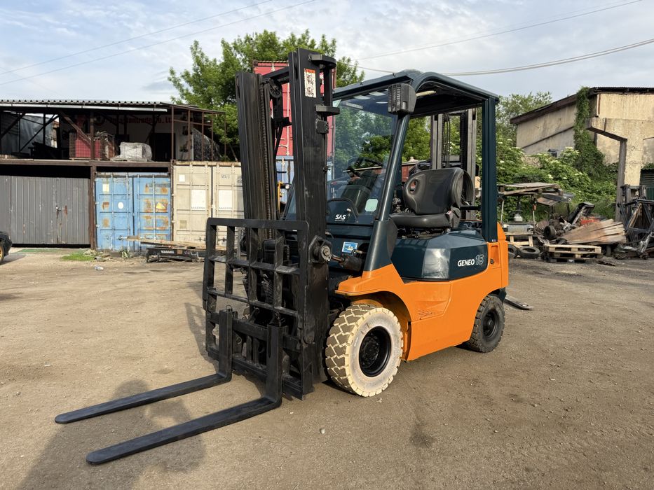 Toyota 7FG15 Вилочный погрузчик