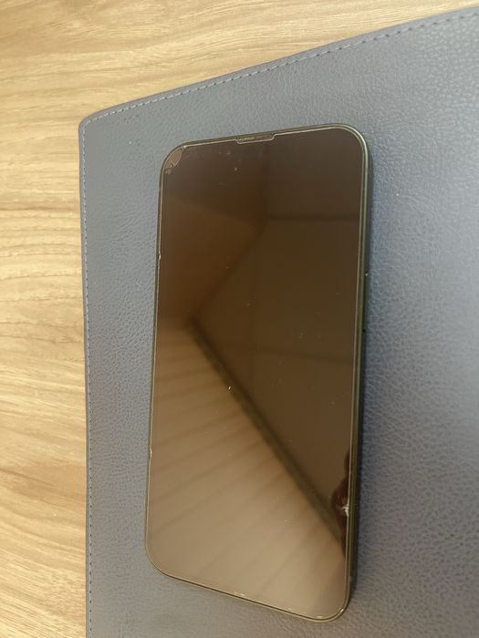 Продается iphone 13