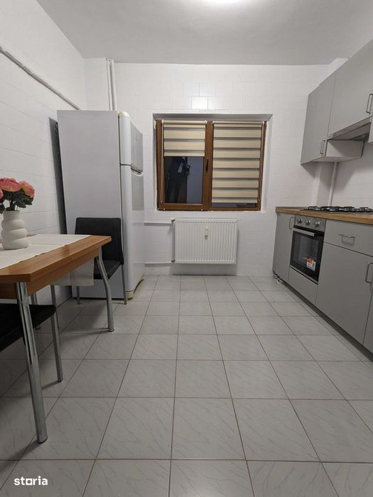 Apartament cu 2 camere decomandat Drumul Taberei Auchan,etaj 4 din 10 — fotografia 3