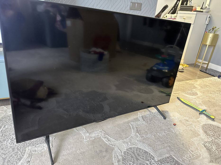 Продам нерабочий телевизор