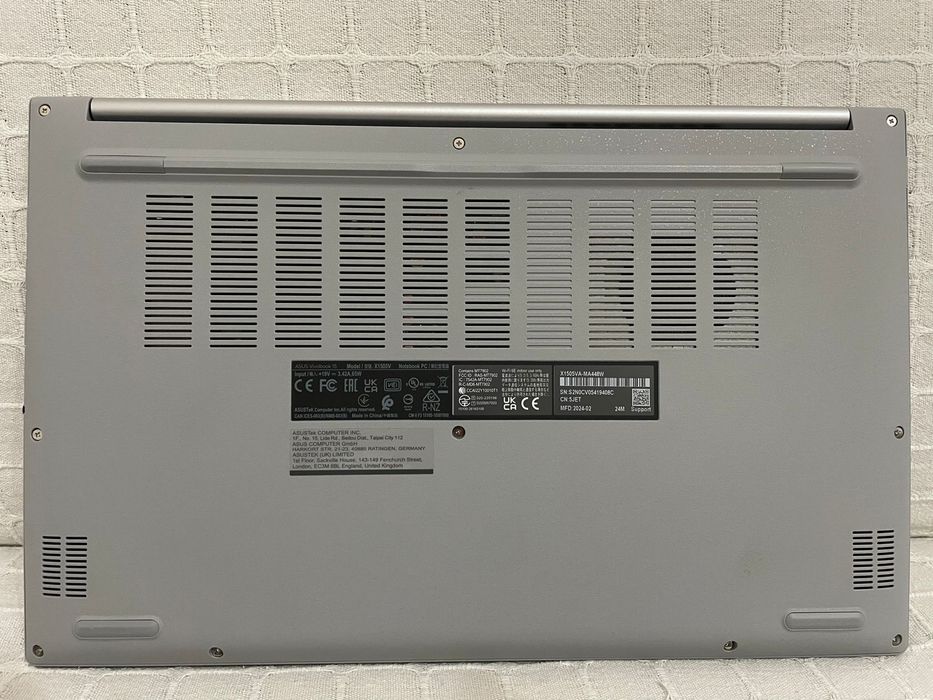 Лаптоп ASUS Vivobook15 OLED