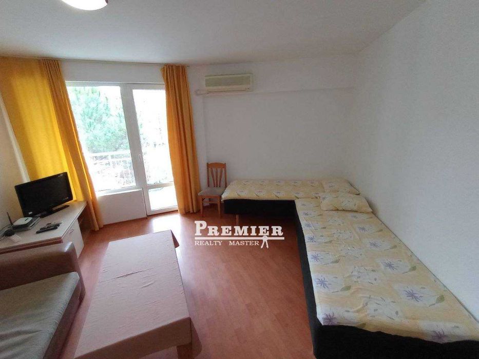 Продава се Двустаен апартамент в к.к. Слънчев бряг - 66 кв.м за 1137 €/кв.м - Снимка #4