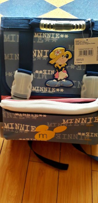 Неизползвана ученическа раница Disney