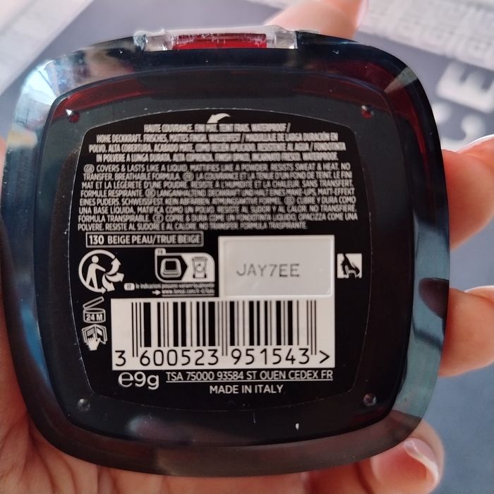 Пудра Loreal infaillible продам