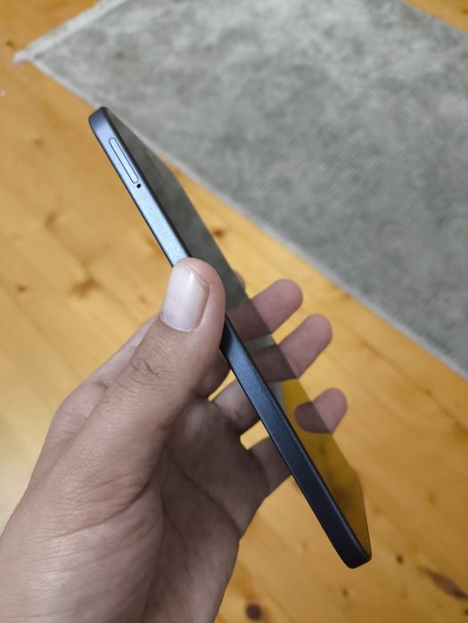 Infinix Hot 60 pro 8/256 Amoled 144 GHz с коробкой и документами