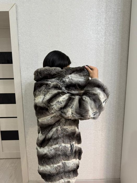 Продаю шубу из шиншиллы