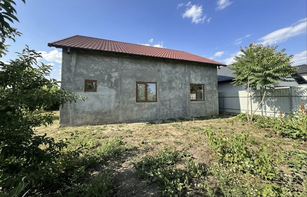 Vând Casă în Vânători