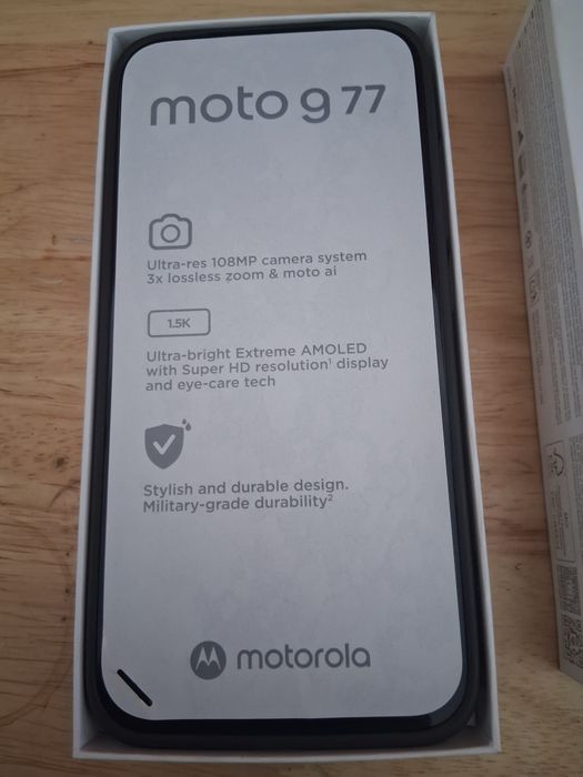 Motorola Moto G77 5G | 8GB RAM + 256GB | PANTONE Black Olive | Nou în cutie