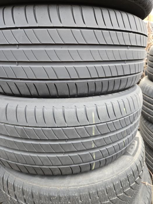 2бр. 215 55 16 Michelin летни.