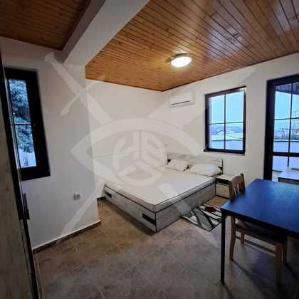 Тристаен апартамент в района на местност Ален мак - 169909