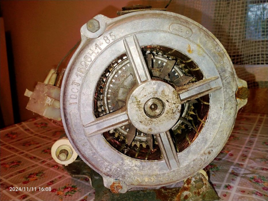 Двигатель для Пилорамы