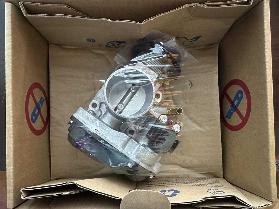 Корпус на дроселовата клапа