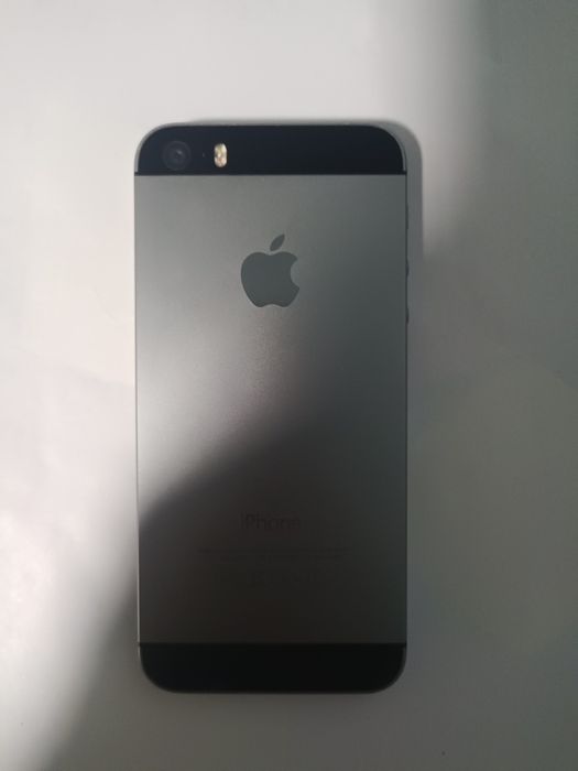 Продаётца айфон 5 состаяние отличное.