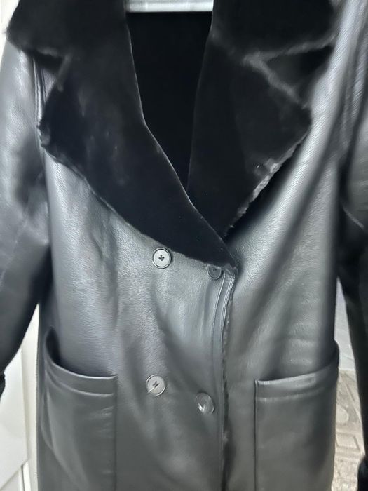 Продаю красивую дубленку