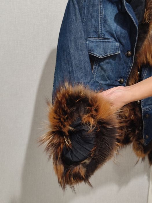 Продам джинсовую куртку