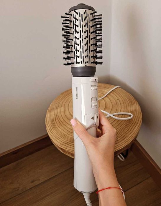 Електрическа четка за коса Phillips