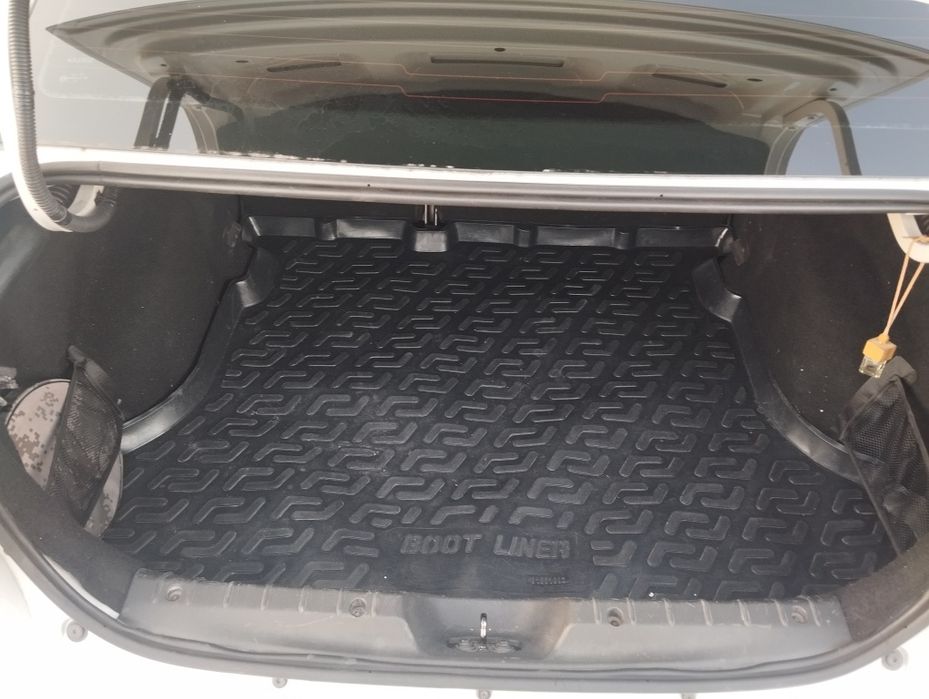 Продам Весту в хорошем состоянии.