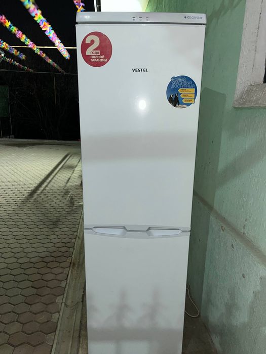 Холодильник VESTEL