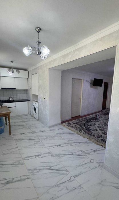 Шота Руставели 3/2/5 кирпич, площадь 64м2/балкон 2х6