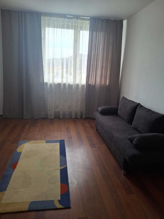 Inchiriez apartament cu 2 camere, Precista
