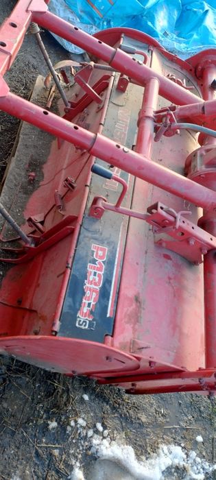 Vând freza pentru tractor japonez ‼️‼️