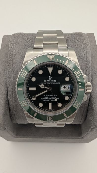 Rolex Submariner 116610LV Hulk  2016