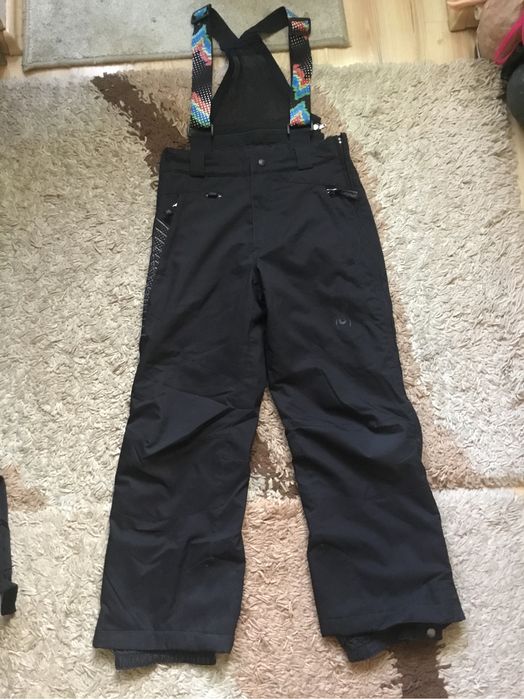 Pantaloni de schi snowboard mai multe pret intre99-500 ron
