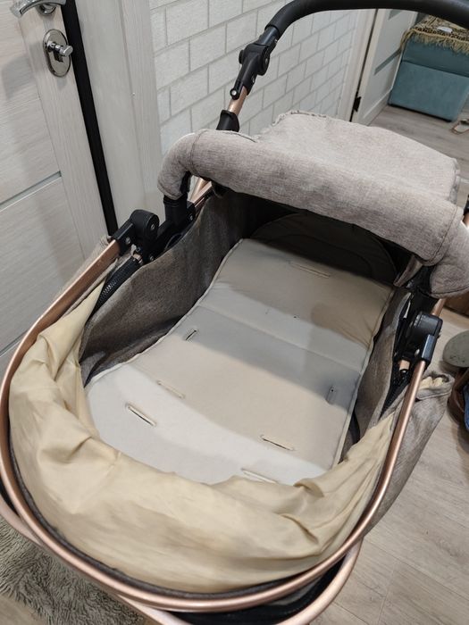 Продается коляска